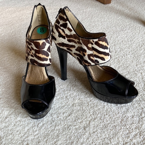 👠 BCBGeneration Harmony Leopard Print Platform Heels Size 8 NWOT - Picture 2 of 11